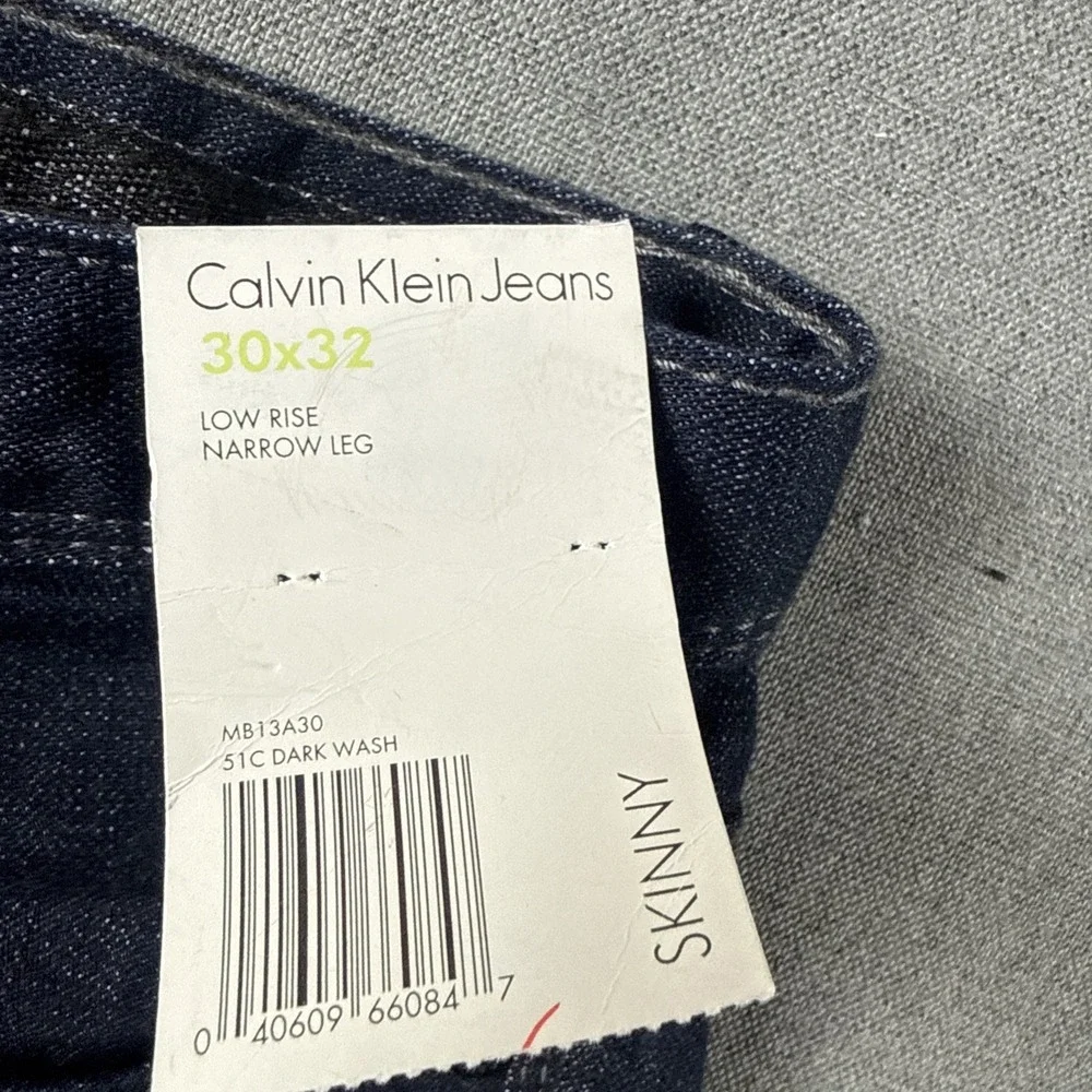 Calvin‎ Klein Men's Low Rise  Skinny Jeans 30×32